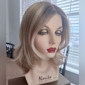 Aria Blonde Wig